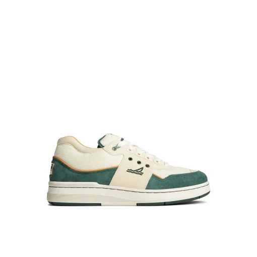 US12 Sneaker